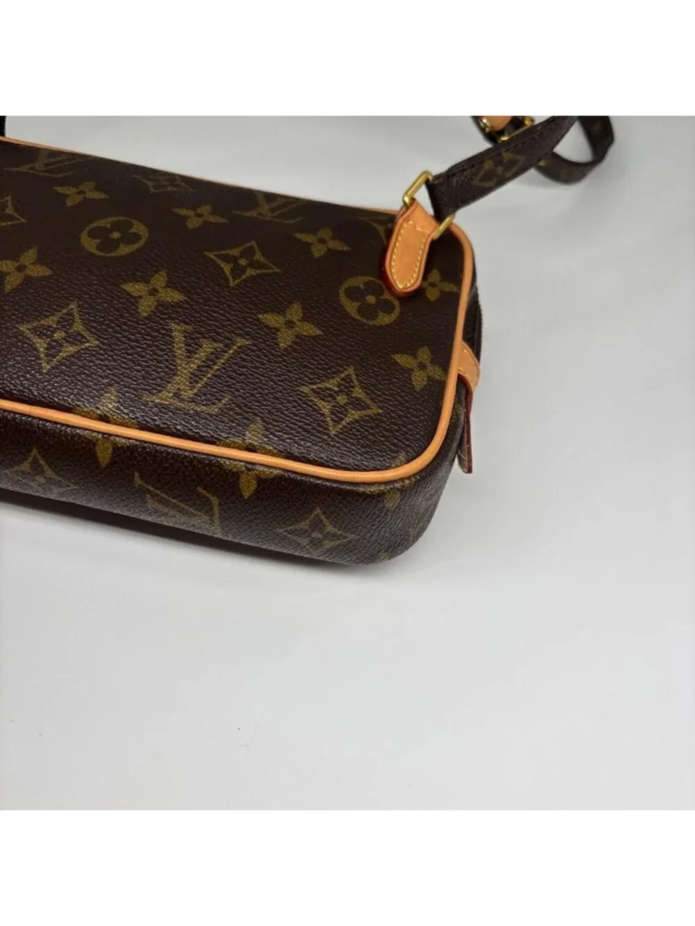 Louis Vuitton Super Monogram Marly Bandouliere